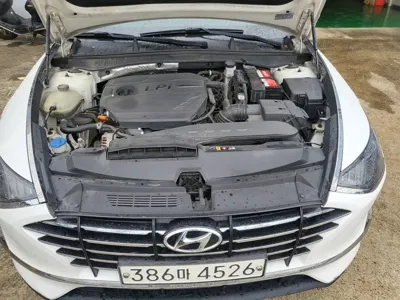 Hyundai Sonata 2020, 188883 км, за 7085.74 USD