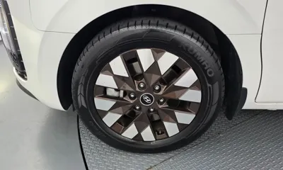 Hyundai Staria 2024, 40514 км, за 27241.7 USD