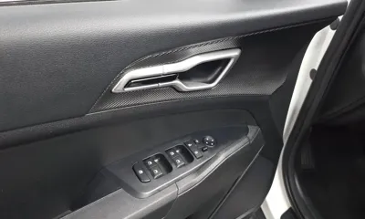 Kia Sportage 2022, 55610 км, за 14542.58 USD - фото 26