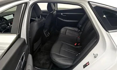 Hyundai Sonata 2022, 94517 км, за 10994.02 USD - фото 11