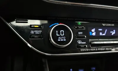 Hyundai Sonata 2022, 94517 км, за 10994.02 USD - фото 20