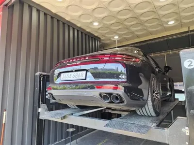 Porsche Panamera · 2018 год