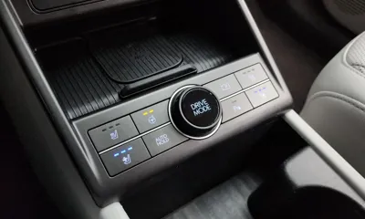 Hyundai Kona 2024, 17879 км, за 17356.82 USD - фото 16