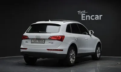 Audi Q5 2011, 226334 км, за 4234.53 USD
