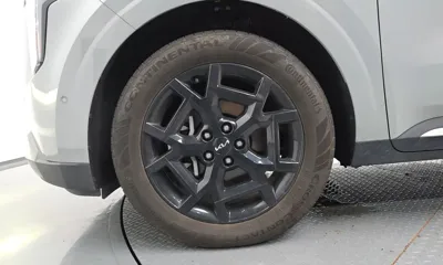 Kia Canival 2025, 27409 км, за 30488.19 USD