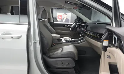 Kia Canival 2025, 27409 км, за 30488.19 USD - фото 26