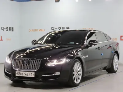 Jaguar XJ · 2016 год