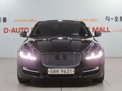 Jaguar XJ 2016, 175000 км, за 11125.82 USD