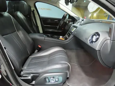 Jaguar XJ 2016, 175000 км, за 11125.82 USD - фото 8