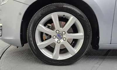 Volvo S60 2017, 114701 км, за 5901.27 USD