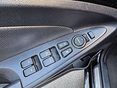 Hyundai Sonata 2010, 116527 км, за 2730.29 USD - фото 15