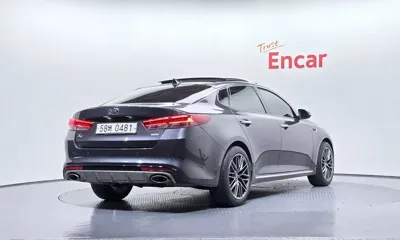 Kia K5 2016, 222754 км, за 4550.48 USD