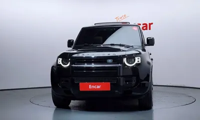 Land Rover Defender 2025, 15917 км, за 78992.65 USD