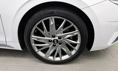 Hyundai Grandeur 2020, 44024 км, за 18917.49 USD