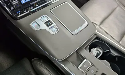 Hyundai Grandeur 2020, 44024 км, за 18917.49 USD - фото 9