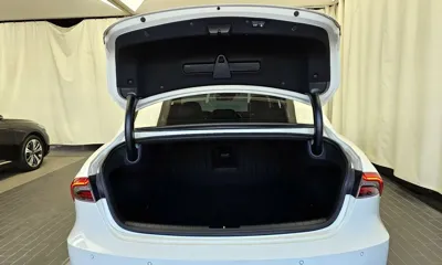 Hyundai Grandeur 2020, 44024 км, за 18917.49 USD - фото 20