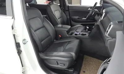 Kia Sportage 2019, 113393 км, за 8993.04 USD - фото 11