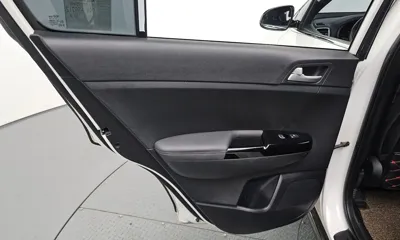 Kia Sportage 2019, 113393 км, за 8993.04 USD - фото 25