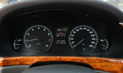Hyundai Equus 2010, 215910 км, за 2624.31 USD - фото 8