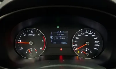 Kia Sportage 2018, 90220 км, за 8730.47 USD - фото 8