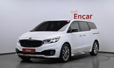 Kia Canival · 2016 год