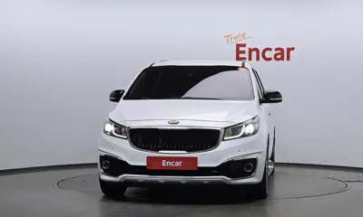 Kia Canival 2016, 235603 км, за 4543.98 USD