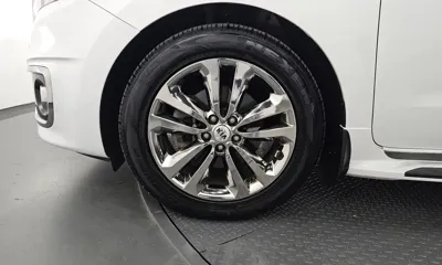 Kia Canival 2016, 235603 км, за 4543.98 USD