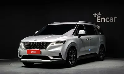Kia Canival · 2021 год