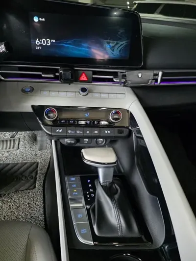Hyundai Avante 2021, 74000 км, за 12377.86 USD - фото 9