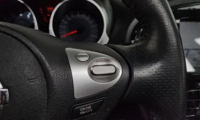 Nissan Juke 2014, 72301 км, за 4591.43 USD - фото 15
