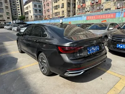 Volkswagen Sagitar 2022, 59000 км, за 15273.39 USD - фото 6