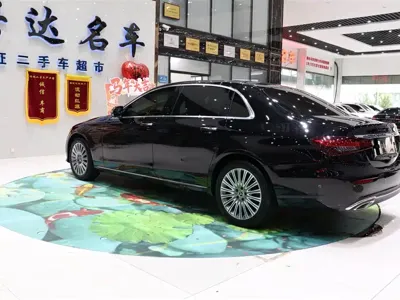 Mercedes-Benz E-Class 2021, 81000 км, за 38227.63 USD