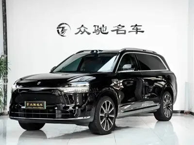 AITO 问界 AITO M9 · 2024 год