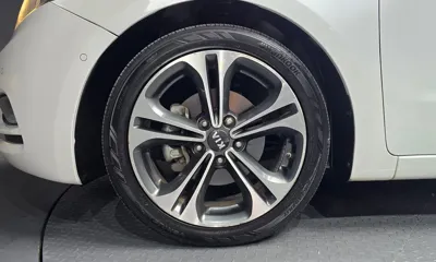 Kia K3 2013, 116178 км, за 4588.42 USD