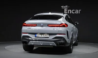 BMW X6 2024, 26413 км, за 72075.62 USD