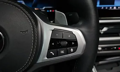 BMW X6 2024, 26413 км, за 72075.62 USD - фото 33