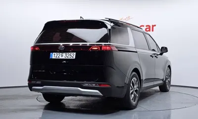 Kia Canival 2021, 71218 км, за 15127.6 USD