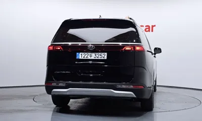 Kia Canival 2021, 71218 км, за 15127.6 USD