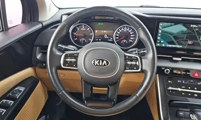 Kia Canival 2021, 71218 км, за 15127.6 USD - фото 13