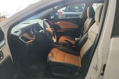 Chevrolet Monza 2020, 52300 км, за 8427 USD - фото 17