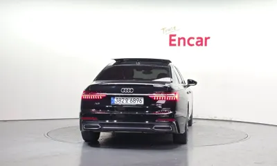 Audi A6 2023, 31995 км, за 22646.71 USD