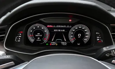 Audi A6 2023, 31995 км, за 22646.71 USD - фото 8