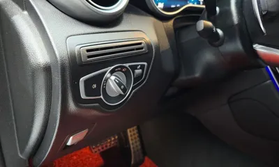 Mercedes-Benz GLC-Class 2022, 48456 км, за 28537.99 USD - фото 28
