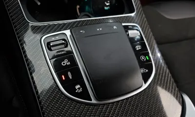 Mercedes-Benz GLC-Class 2022, 48456 км, за 28537.99 USD - фото 29