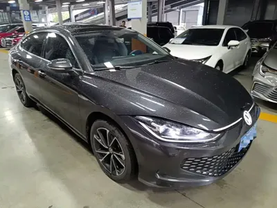 Volkswagen Lamando 2025, 22799 км, за 13693.49 USD