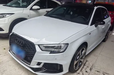Audi A3 · 2017 год