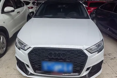 Audi A3 2017, 118600 км, за 10900 USD