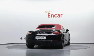 Porsche 718 2022, 23542 км, за 64440.62 USD