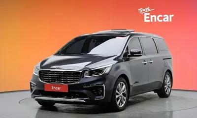 Kia Canival · 2019 год