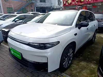 Leapmotor Leapmotor C10 · 2025 год